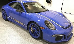 Maritime Blue Porsche 911 R in Texas Has Two-Tone Main Stripes, Costs $260,000
