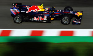 Mark Webber Has Engine Advantage in the Title Fight