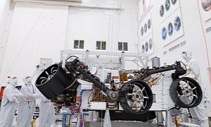 Mars 2020 Rover Separates from Descent Stage with the Help of a Crane