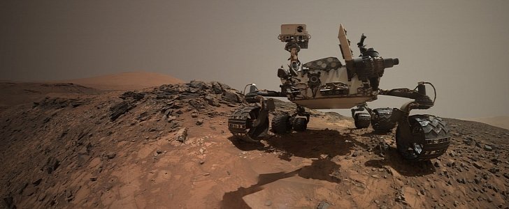 NASA Curiosity rover takes a selfie