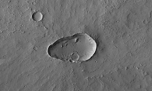 Mars Shield Volcano Summit Comes With Pear-Shaped Crater, a Sign the Volcano Is Dead