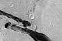 Martian Lava Flows Look Like the Crash Site of Alien Spacecraft