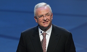 Martin Winterkorn Supports Plan For 1 Million Electric Cars in Germany