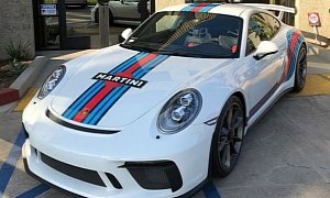 Martini Livery 2018 Porsche 911 GT3 Is Ready For the Party