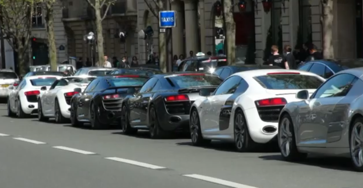 Audi R8 parade