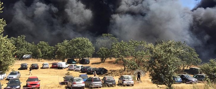 Fire in festival parking area in Portugal