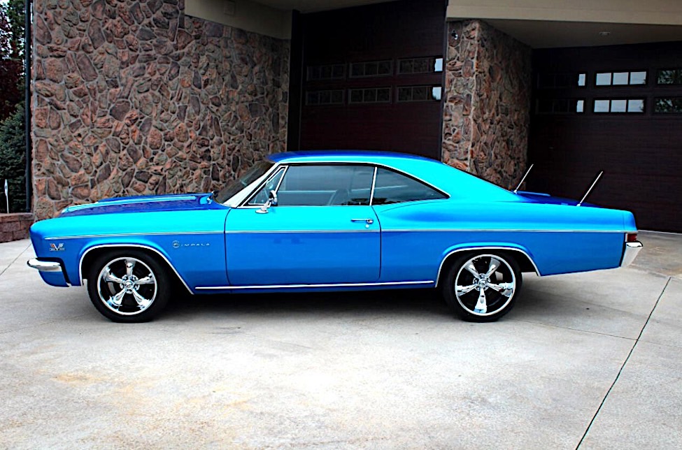  Números coincidentes Chevrolet Impala es el regalo azul del día