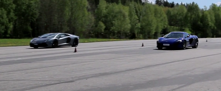 Lamborghini Aventador vs McLaren 650S