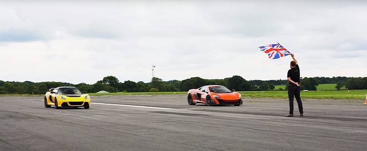 McLaren 675LT vs Lotus Exige V6 Club Racer drag race