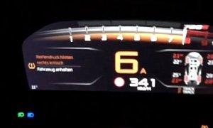 McLaren 720S Hits 212 MPH/342 KPH in Nighttime Autobahn Top Speed Run