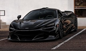McLaren 720S on AGL67s Plays the Matte and Glossy Murdered-Out Game Like a Boss