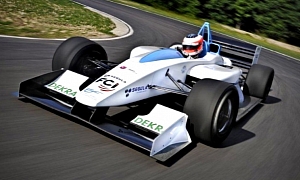 McLaren Chosen to Supply Electric Motors for Formula E