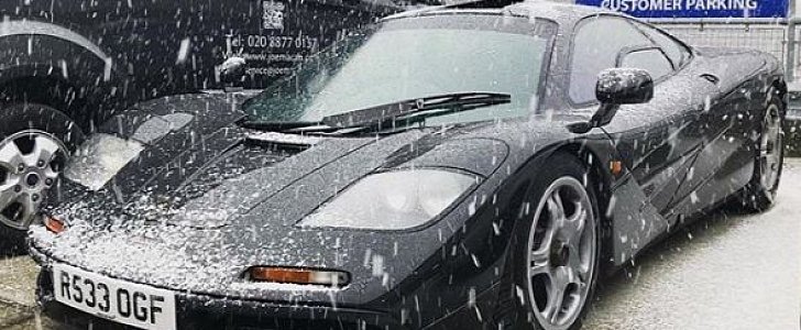 McLaren F1 Gets Driven in The Snow