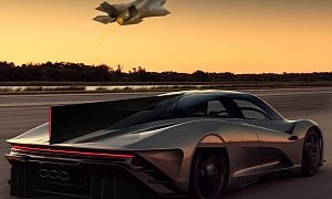 McLaren Speedtail "300 MPH" Looks Like a Fighter Jet