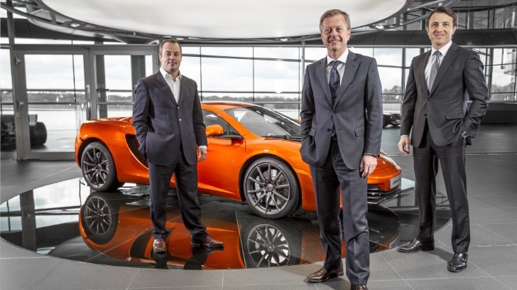 Jerome Della Santa - Brand Manager, McLaren Geneva; Bernard Thuner -Chief Executive, Autobritt S.A. Group; John Kraljevic - Managing Director, McLaren Geneva
