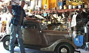 Mechanic Builds Dwarf Cars Collection, Has Them Stored in a Museum