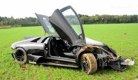 Wrecked Lamborghini