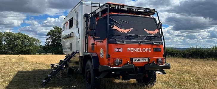 Couple turns military truck into cozy home on wheels