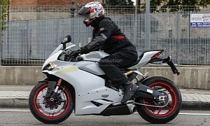 Meet the Ducati 959 Panigale In the Flesh