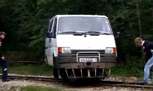 Ford Tansit Van Runs on Rails in Romania