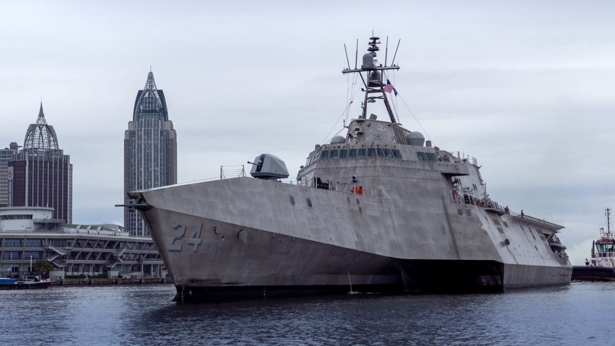 Meet the Newest U.S. Navy Combat Ship The USS Oakland (LCS 24
