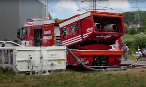 Meet the Turbo-Loscher II, It Uses Jet Engines To Ingeniously Extinguish Fires