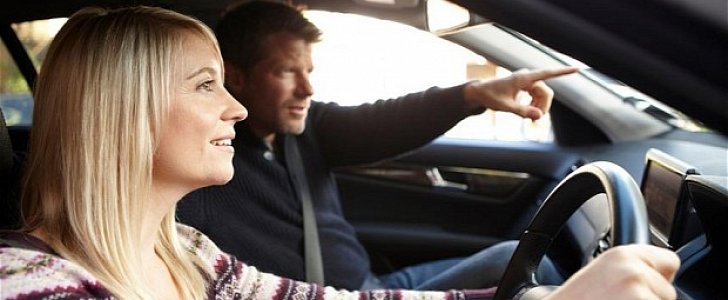 Men are more comfortable behind the wheel of a rental, as opposed to women, study finds