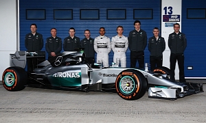Mercedes-AMG F1 Completes First Troubling Test Day at Jerez