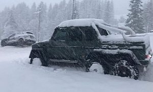 Mercedes-AMG G63 6x6 Rescues Porsche Cayenne Stuck in Italian Alps Snowstorm