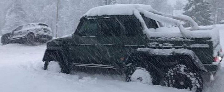 Mercedes-AMG G63 6X6 Rescues Porsche Cayenne Stuck in Italian Alps Snowstorm