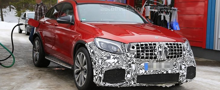 Mercedes-AMG GLC 63 Prototype Wears Production Red Paint, Looks Awesome