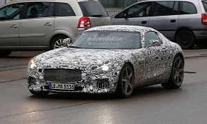 Mercedes-AMG GT (C190) With Possible Twin-Turbo V6 Spied