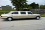 Mercedes-Benz 500 SEL W126 Limo Looks Drug Lord-Friendly