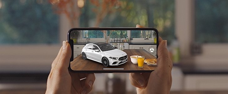 Mercedes-Benz cAR app