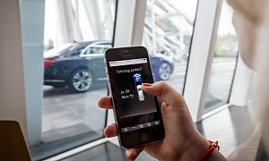 Mercedes-Benz and Bosch Begin Work On an Automated Valet Parking Plan