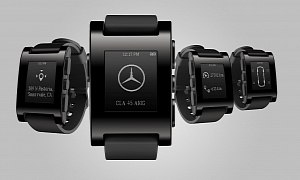 Mercedes-Benz and Pebble Team up For CES 2014