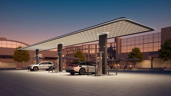 Mercedes-Benz Charging Station