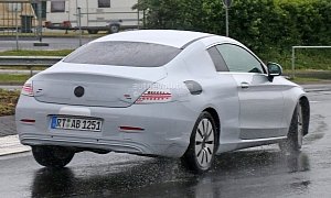 Mercedes-Benz C-Class Coupe Spied Half-Naked, Looks like a Lessen S-Class Coupe