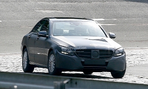 Mercedes-Benz C-Class W205 Sheds More Camouflage