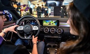 Mercedes-Benz CLA In-Car-Gaming Stuns the Crowds at DOTA 2 Competition