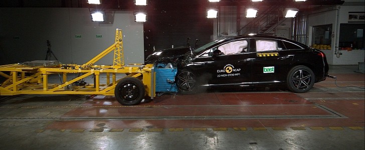 Mercedes-Benz EQE earns a five-star safety rating from Euro NCAPMercedes-Benz EQE earns a five-star safety rating from Euro NCAP