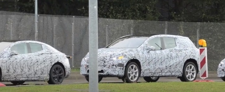 Mercedes-Benz EQS SUV spied