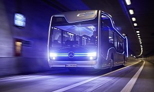 Mercedes-Benz Future Bus Drives 20 Autonomous Kilometers in Amsterdam