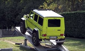 Mercedes-Benz G500 4×4² Is a Lime Green Off-Road Machine