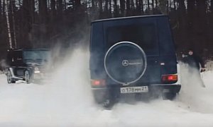 Mercedes G-Class Russian Snow Battle: G63 AMG vs. Gelandewagen with Chains