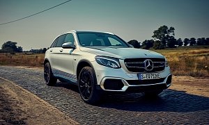 Mercedes-Benz GLC, World’s Only Fuel Cell Plug-In Hybrid, Enters Public Service