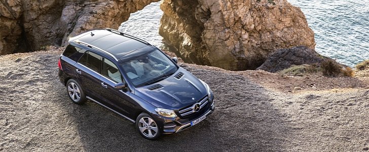 2016 Mercedes-Benz GLE (Euro spec)