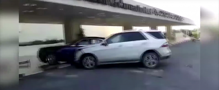 Mercedes-Benz ML crashing into Rolls-Royce Ghost in Doha