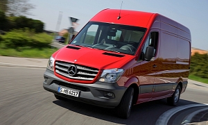 Mercedes-Benz Sprinter Gets “2013 Bakery Van of the Year” Award