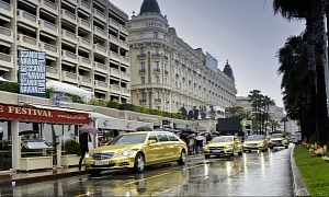 Mercedes-Benz Uses Gold-Wrapped Cars for Cannes International Film Festival
